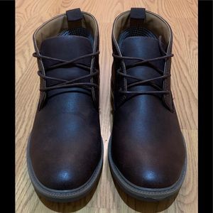Parker & sky Men’s  Brown Chukka boots